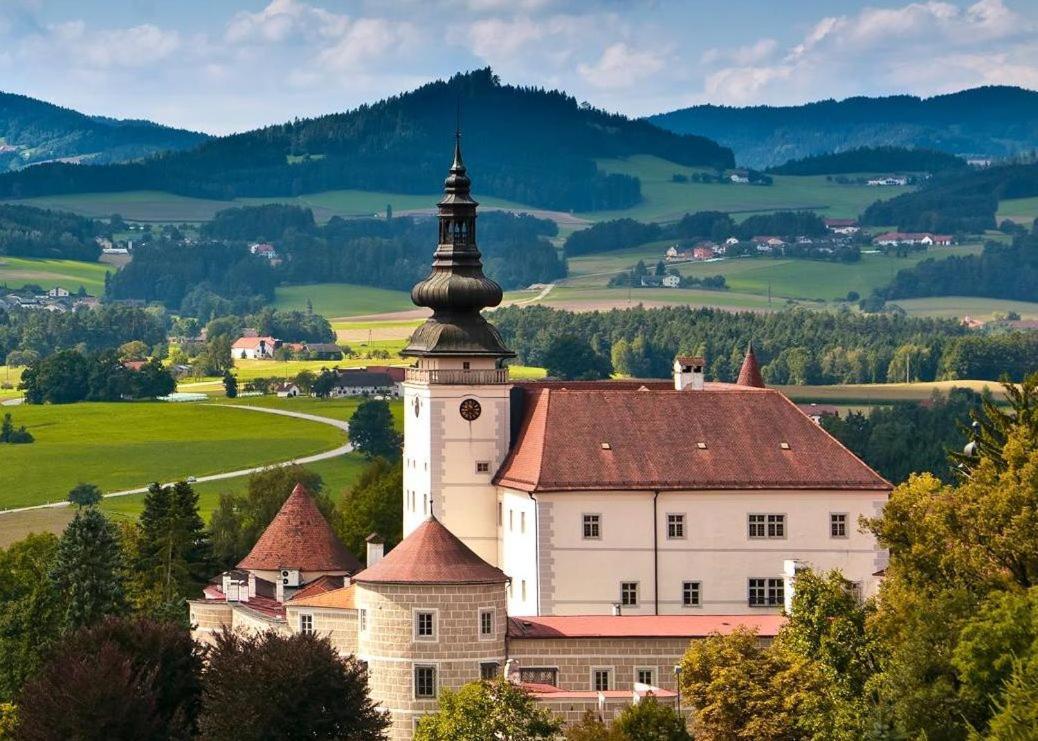 Schloss Weinberg Kefermarkt Exterior photo